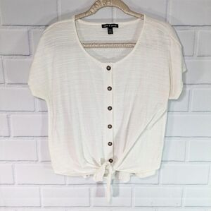 Cable and Gauge Button and Tie Front Cropped Tee